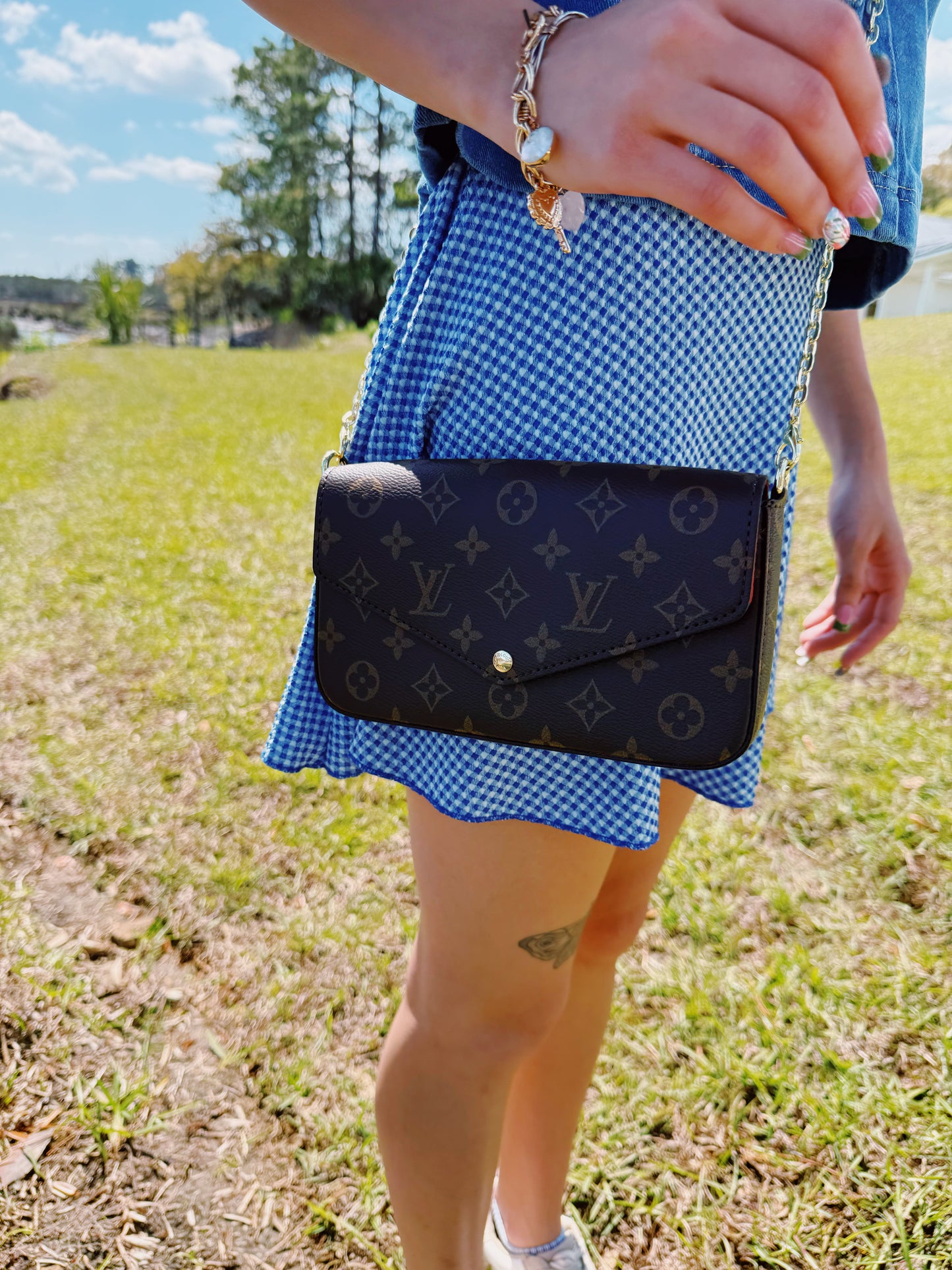 PreOrder- Lila Crossbody
