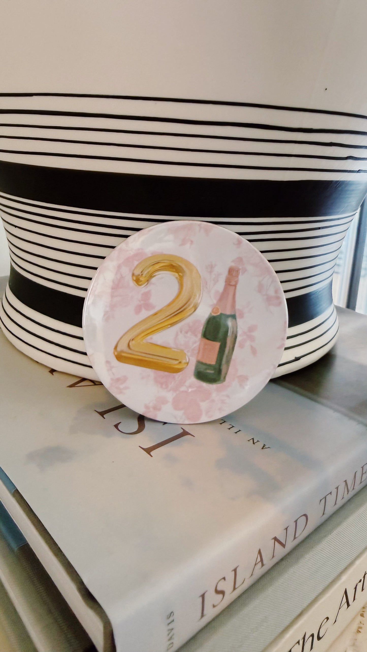 21 Button