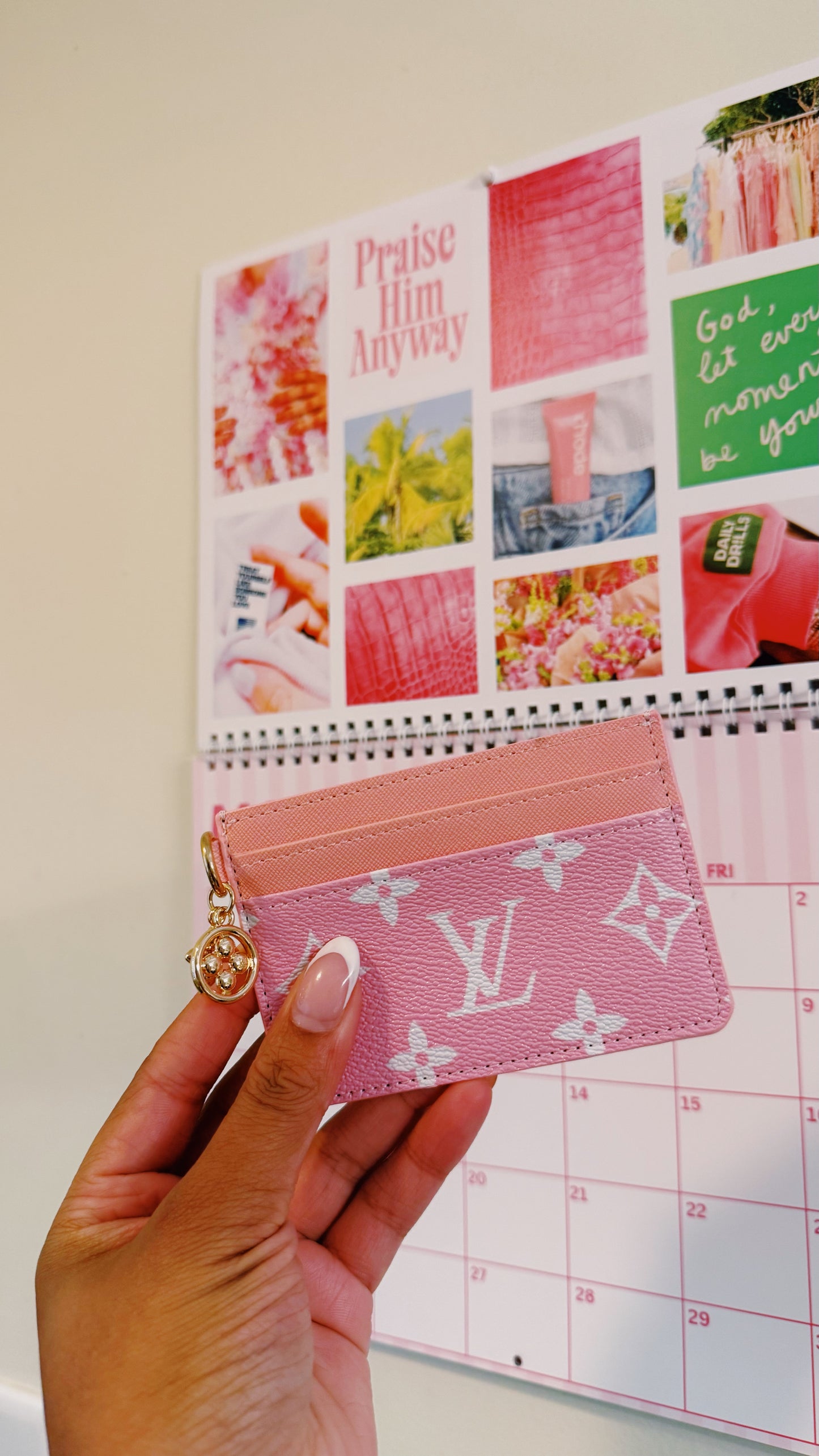 PreOrder - Lila Card Holder Pink & White